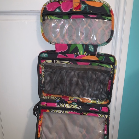 Vera Bradley Iconic Hanging Travel Organizer - Picture 2 of 7